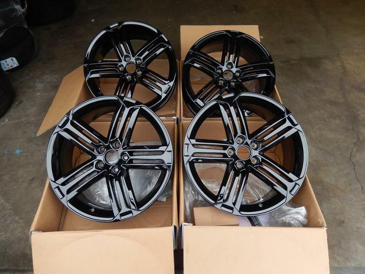 NIEUWE 19 INCH VW GOLF 5 6 7 CADDY TALLADEGA R20 VELGEN, Auto-onderdelen, Banden en Velgen, Velg(en), Zomerbanden, 19 inch, 225 mm