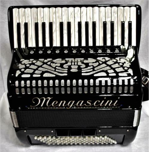 Mengascini Aurora IV, Muziek en Instrumenten, Accordeons, Zo goed als nieuw, Toetsaccordeon, 96-bas, Overige merken, Ophalen of Verzenden
