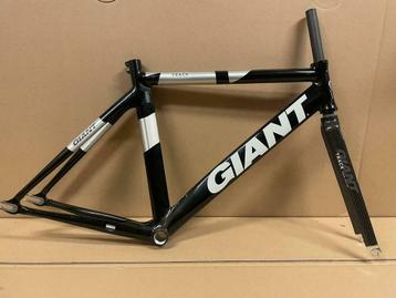 Giant track baanframe M nieuw 