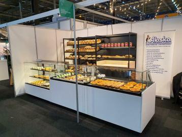 koeltoonbank voor gebak,macarons, brood,koekjes etc beschikbaar voor biedingen