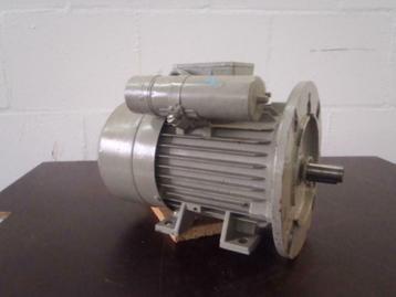 1,1 KW 2900 RPM 230 volt flens voet Siemens ONGEBRUIKT NIEUW beschikbaar voor biedingen