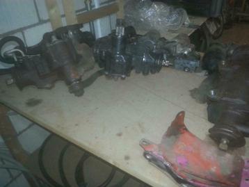 DIV. STUURHUISEN GM beschikbaar voor biedingen