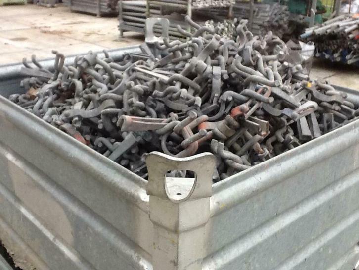 Gebruikte Van Thiel laskoppelingen / kruiskoppelingen, Doe-het-zelf en Verbouw, Steigers, Zo goed als nieuw, Overige typen, 5 meter of hoger
