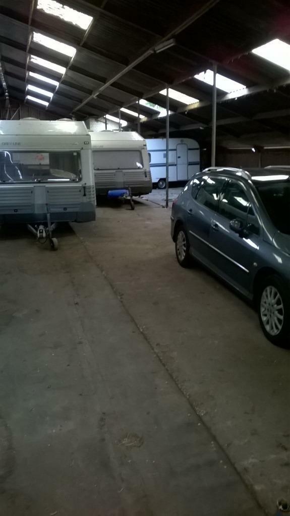 caravanstalling, Caravans en Kamperen, Caravanstallingen