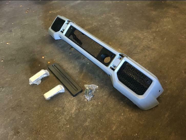 Voorbumper Mercedes G klasse W463 G63 AMG look BJ 1990-2018, Auto-onderdelen, Carrosserie en Plaatwerk, Bumper, MG, Voor, Achter