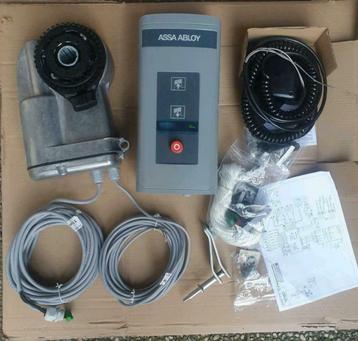 Cdm9 cdm 9 crawford assa abloy Overheaddeur  beschikbaar voor biedingen
