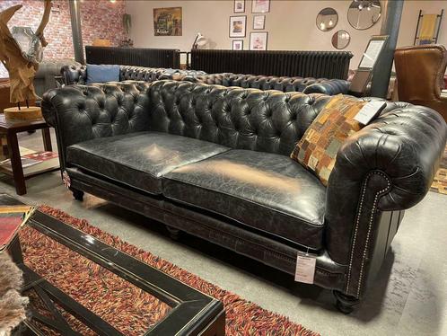 NIEUW Stoere vintage XL chesterfield 3 zits bank Zwart, Huis en Inrichting, Banken | Bankstellen, Nieuw, Leer, Ophalen of Verzenden