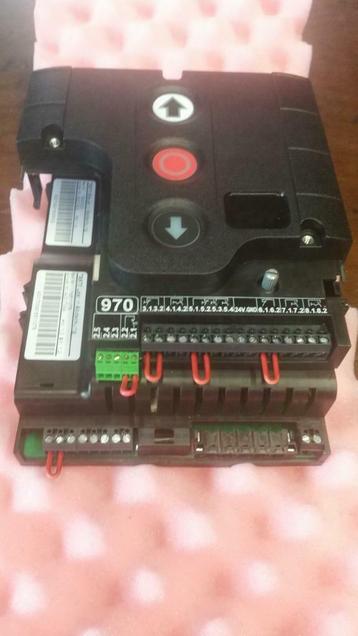 Gfa TS 970 / TS 971 Garagedeuren-Overheaddeuren nu € 345,-  beschikbaar voor biedingen