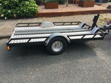 Te huur : MOTORTRAILER   beschikbaar voor biedingen