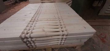 trapspijlen, sierspijlen, balusters balustrade trapleuning.  beschikbaar voor biedingen