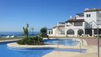 Luxe vakantiehuis met zwembad in Marbella direct aan zee