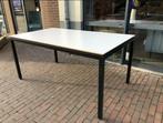 Als nieuw Metaform 160 x90 eetkamertafel wit HpL zwart tafel, Huis en Inrichting, Overige Huis en Inrichting, Zo goed als nieuw