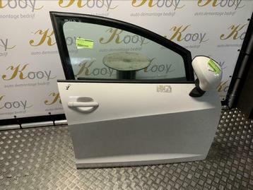 Deur rechts voor Seat Ibiza combi station LB9A BJ2011  beschikbaar voor biedingen