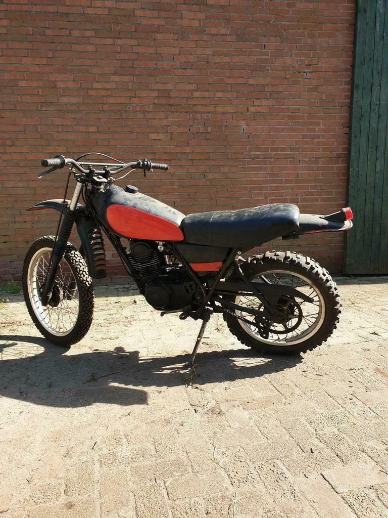 ≥ Yamaha xt 250 crossmotor oldtimer crossbrommer schuurvondst — Brommers |  Crossbrommers — Marktplaats