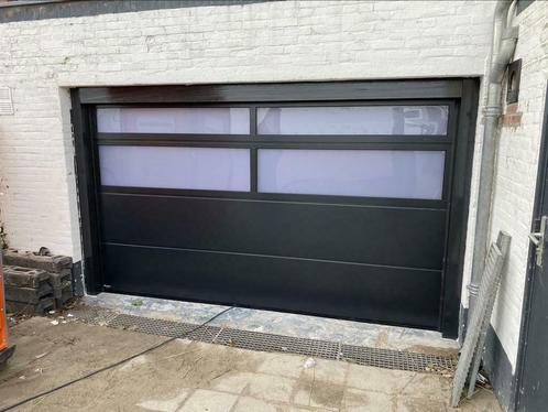 garagedeur met motor en montage heel NL hoogste isolatie, Doe-het-zelf en Verbouw, Deuren en Horren, Nieuw, Garagedeur, 215 cm of meer