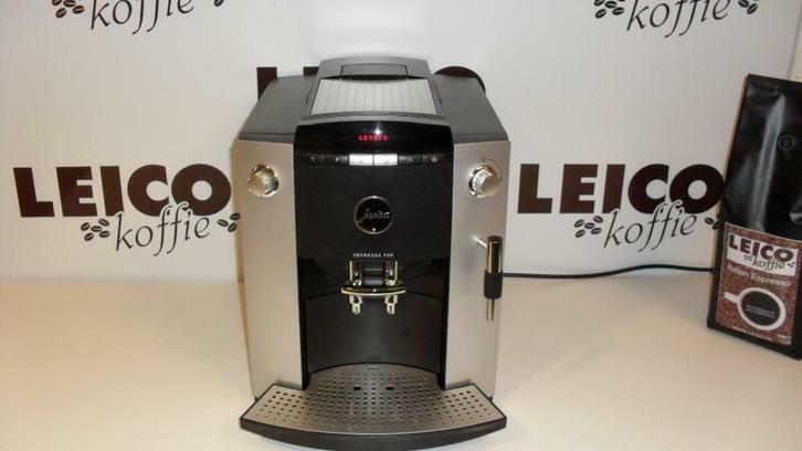 Jura F 50, Witgoed en Apparatuur, Koffiezetapparaten, Gebruikt, Gemalen koffie, Koffiebonen, Koffiemachine, 10 kopjes of meer