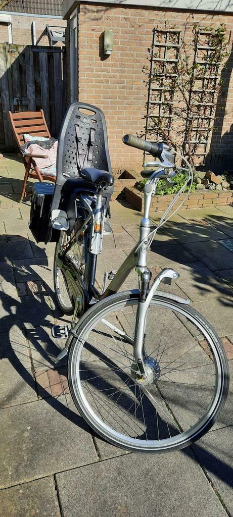 ≥ Nette Gazelle orange damesfiets met Yepp kinderzitje, tassen — Fietsen |  Dames | Damesfietsen — Marktplaats