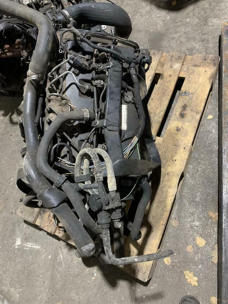 Motor Citroën Jumper 2.2HDI 4HV 74KW BJ2008 carterhuis kapot, Auto-onderdelen, Motor en Toebehoren, Citroën, Ophalen of Verzenden