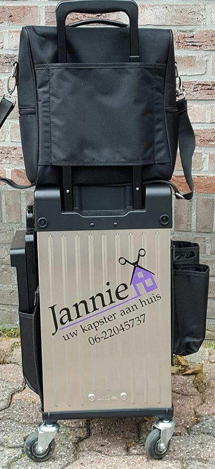 Jannie-uw kapster aan huis, Diensten en Vakmensen, Kappers en Thuiskappers, Knippen, Permanenten, Komt aan huis