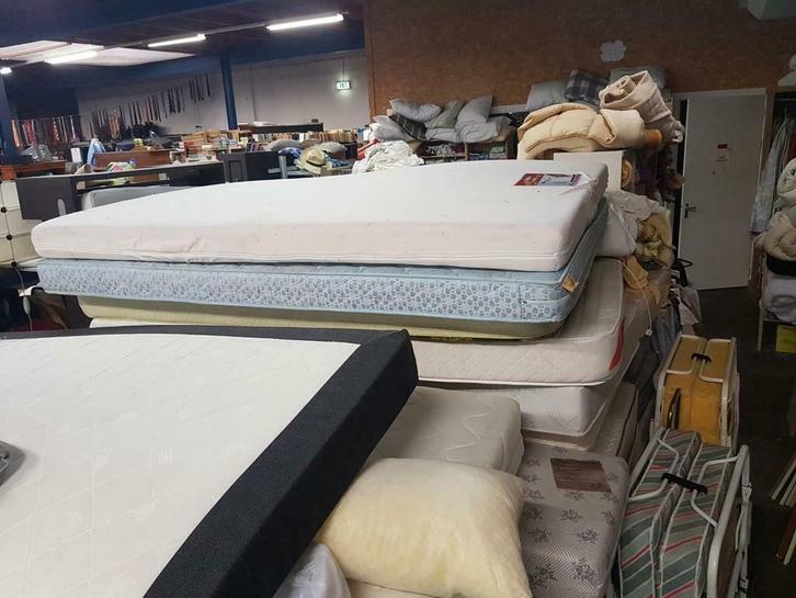 Grote partij matrassen diverse soorten en maten oa boxspring, Huis en Inrichting, Slaapkamer | Matrassen en Bedbodems, Gebruikt