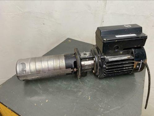 Grundfos SPK2 Centrifugaalpomp, Doe-het-zelf en Verbouw, Motoren, Gebruikt, Overige typen, Ophalen of Verzenden