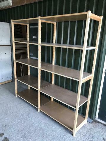 stellingen 40cm diep, hout beschikbaar voor biedingen