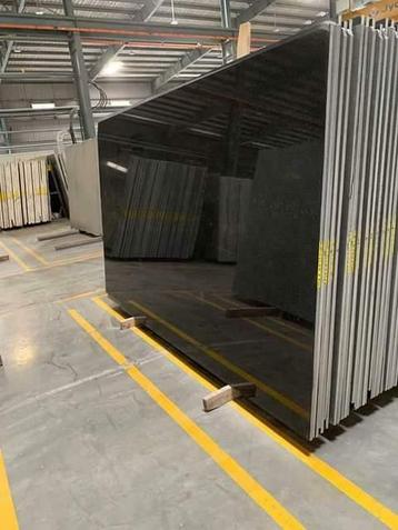 Absoluut black graniet beschikbaar voor biedingen