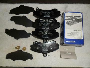 New Old Stock Volvo-onderdelen 240, 740, 850, V40, S40 beschikbaar voor biedingen