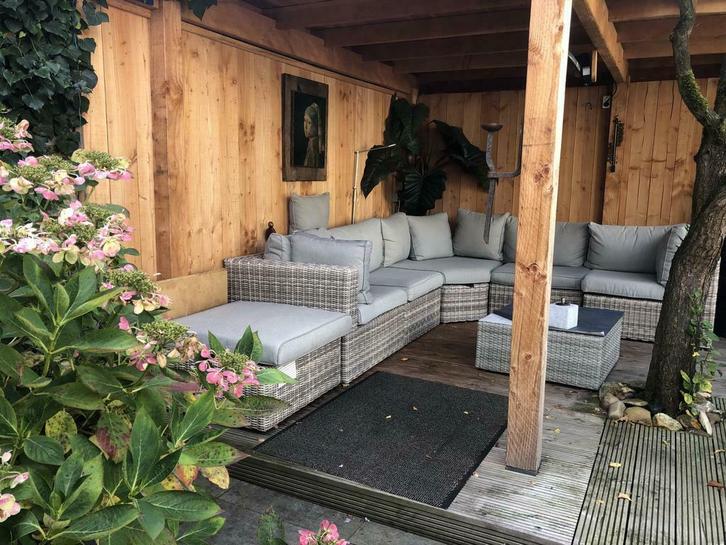 Henk bobcat, Diensten en Vakmensen, Tuinmannen en Stratenmakers, Bestrating, Hekwerk of Schuttingen, Tuin- of Vijveraanleg, Tuinonderhoud of Snoeiwerk