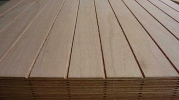 Schrootjesmotiefplaat  12mm 244x122cm beschikbaar voor biedingen