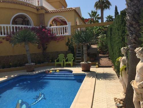 Te huur luxe villa in Santa Pola, Vakantie, Vakantie | Zon en Strand