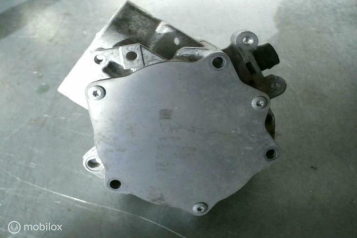 Vacuumpomp / Onderdrukpomp 06L145100F 2.0TSI CHH CJX VAG, Auto-onderdelen, Motor en Toebehoren, Audi, Gebruikt, Ophalen of Verzenden