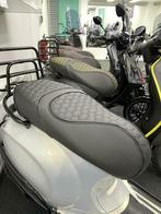 Custom zadel buddyseat voor Vespa Sprint Primavera RS Carbon, Ophalen of Verzenden, Vespa, Zo goed als nieuw