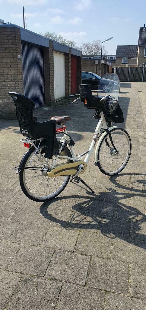 ≥ ZEER NETTE STAAT ALLES KOMPLEET PUNTGAVE, MONTEGO FIETS 7V — Fietsen |  Dames | Damesfietsen — Marktplaats