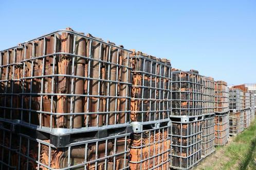 40.000 stuks Romaanse dakpannen in verschillende partijen., Doe-het-zelf en Verbouw, Dakpannen en Dakbedekking, Gebruikt, Dakpannen