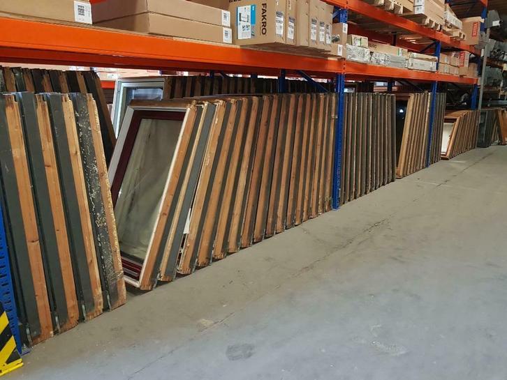 Grote voorraad gebruikte Velux dakramen incl. gootstuk!!!, Doe-het-zelf en Verbouw, Glas en Ramen, Gebruikt, Dakraam, 80 tot 120 cm