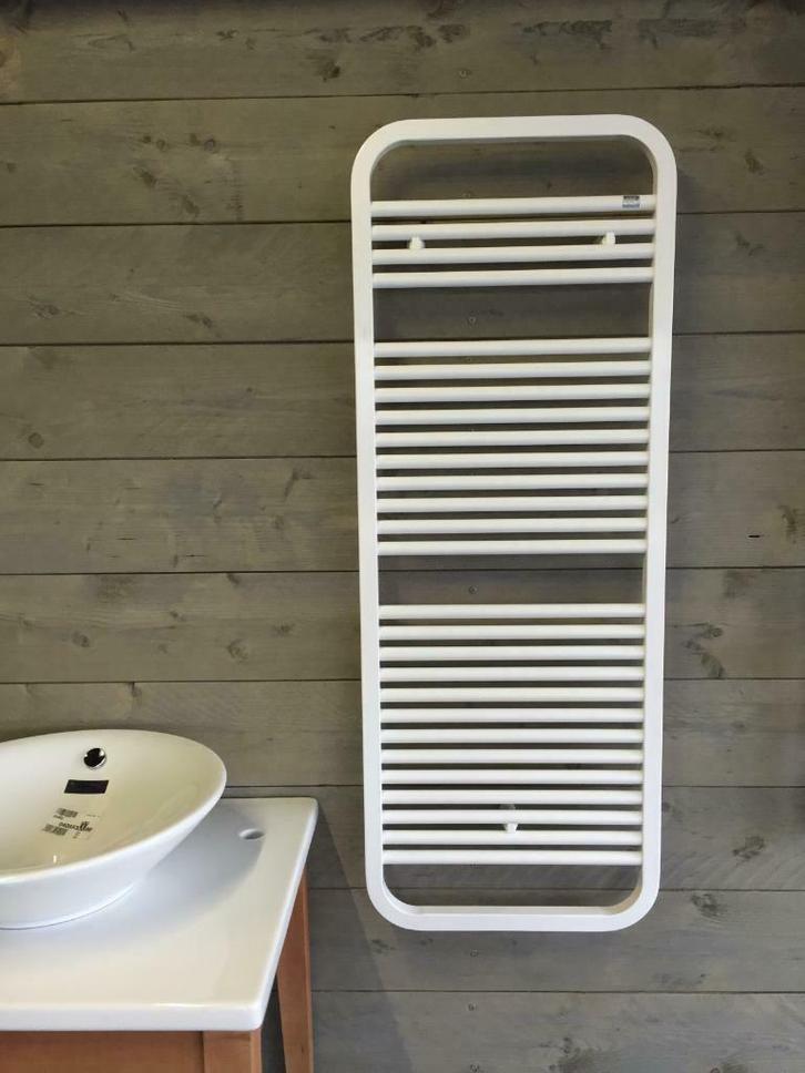 Design radiator Zehnder Enso Toga  Janda Aura, Jaga Vasco, Doe-het-zelf en Verbouw, Verwarming en Radiatoren, Nieuw, Radiator