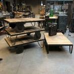 Industriële salontafel, oude tafel, palletwagen, industrieel