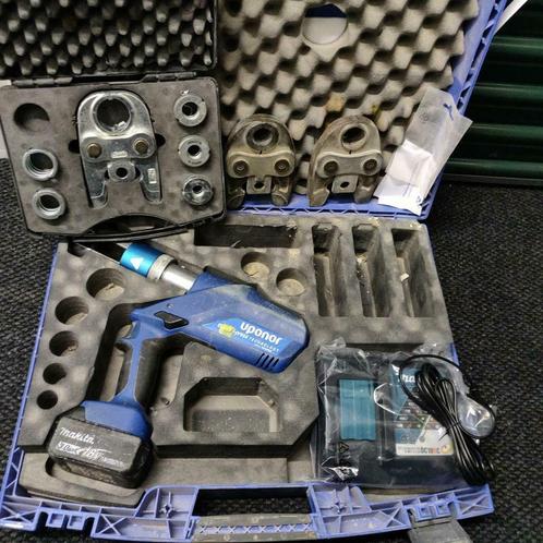 Uponor UP110 perstang incl moederbek en originele koffer, Doe-het-zelf en Verbouw, Gereedschap | Handgereedschap, Zo goed als nieuw