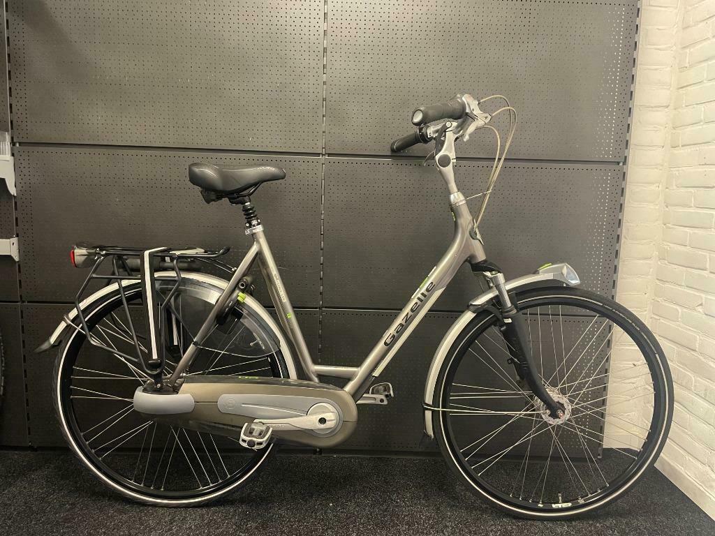 ≥ ACTIE!! Goede en nette Gazelle montreux damesfiets 57cm — Fietsen | Dames  | Damesfietsen — Marktplaats