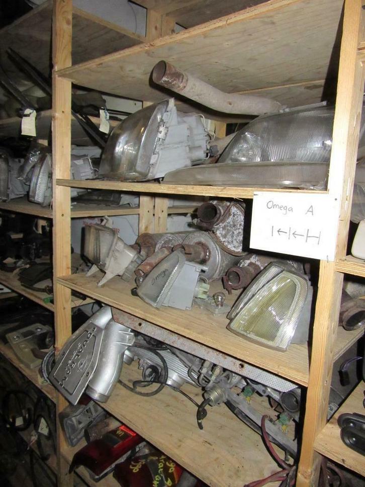 Groot aanbod onderdelen Omega A + B, bj '88 tm '99, Auto-onderdelen, Overige Auto-onderdelen, Opel, Gebruikt, Ophalen