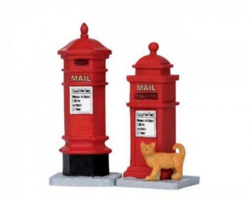 Lemax:  Victorian mailbox
