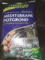 Potgrond Mediterranen, Potgrond, Ophalen