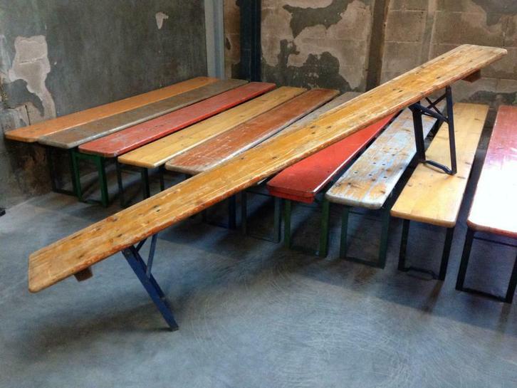Partij oude vintage klapbare banken klapbanken klapbankjes, Huis en Inrichting, Banken | Bankstellen, Gebruikt, Rechte bank, 200 tot 250 cm
