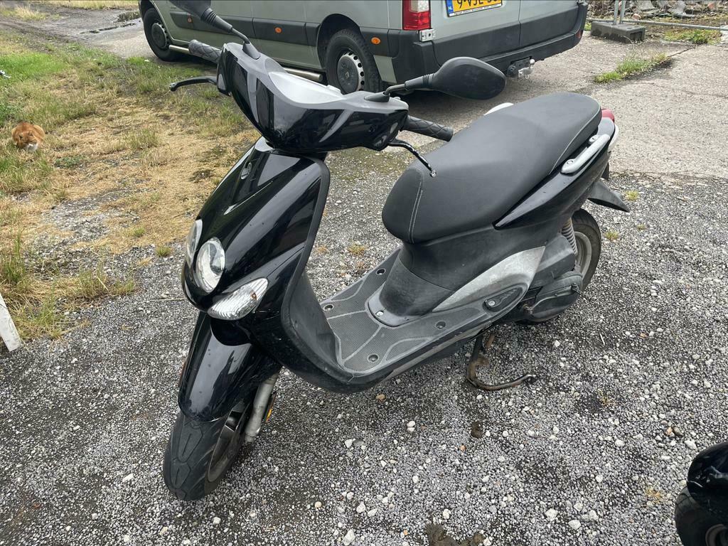 ≥ Alle onderdelen van deze yamaha neos 4t — Brommeronderdelen | Scooters —  Marktplaats