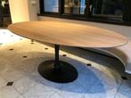 Eero Saarinen, Ronde en Ovalen tafels, Massief hout, Coating