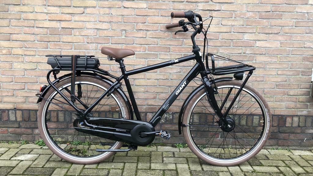 ≥ GIANT TRIPLE X E+ 1 HEREN 28 inchHeren M L XL 7v actie — Fietsen | Heren  | Herenfietsen — Marktplaats