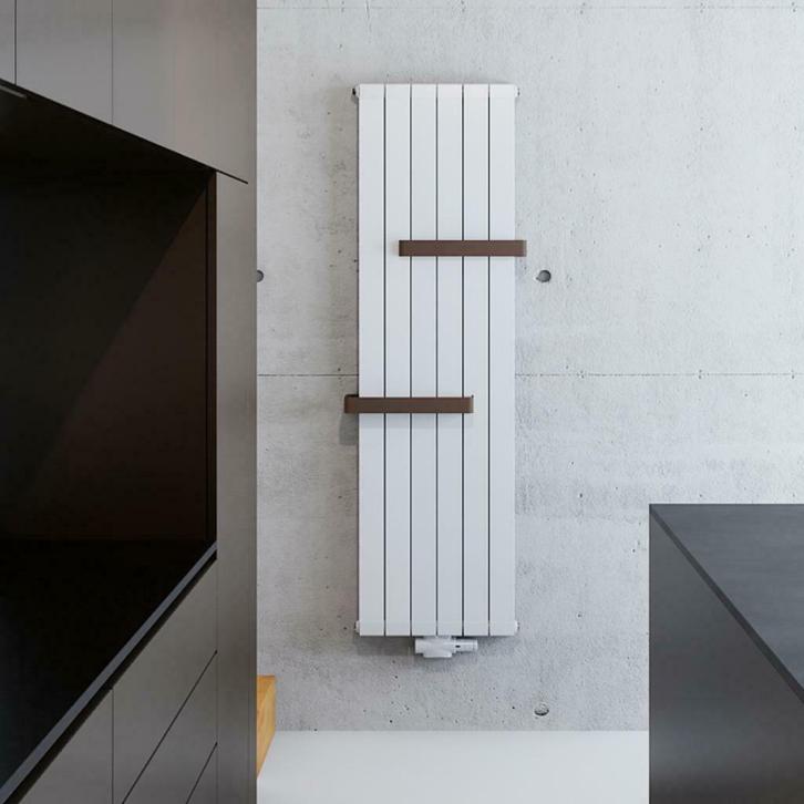 Designradiator Verticaal Aluminium LTV geschikt tot 2440W, Doe-het-zelf en Verbouw, Verwarming en Radiatoren, Nieuw, Radiator