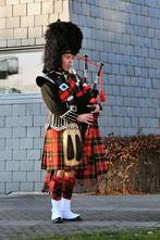 Schotse en Ierse doedelzakspeler Celtic Piper, Band