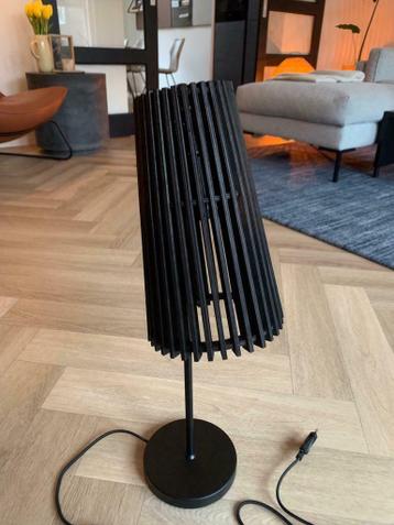 Prachtige houten tafellamp!  Nieuw!!